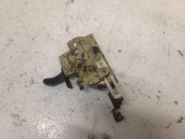 SERRURE DE PORTE ARRIERE GAUCHE CITROEN/PEUGEOT - Vue 3